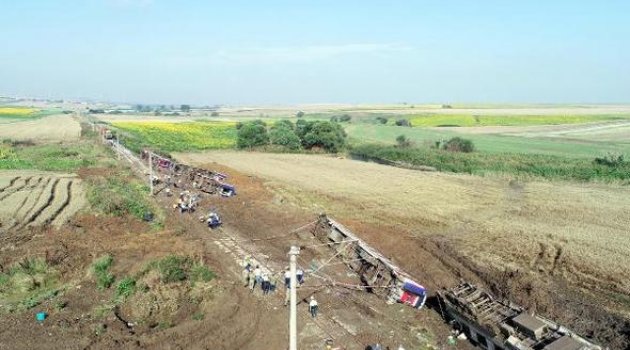 tren-faciasinin-makinistlerine-takipsizlik.jpg